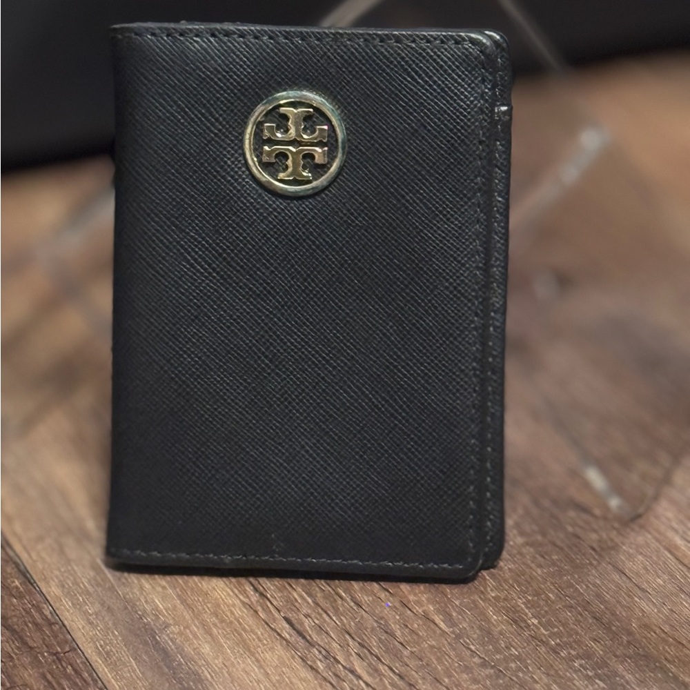Tory Burch Robinson Saffiano leather Tory Navy Blue ID cards transit pass holder